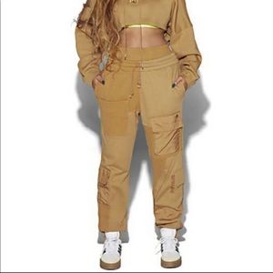 ADIDAS x Ivy Park Cargo Mesa - L